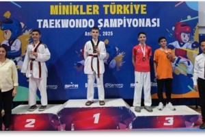 İlkadım Belediyesporlu Yusuf Demir Türkiye Şampiyonu